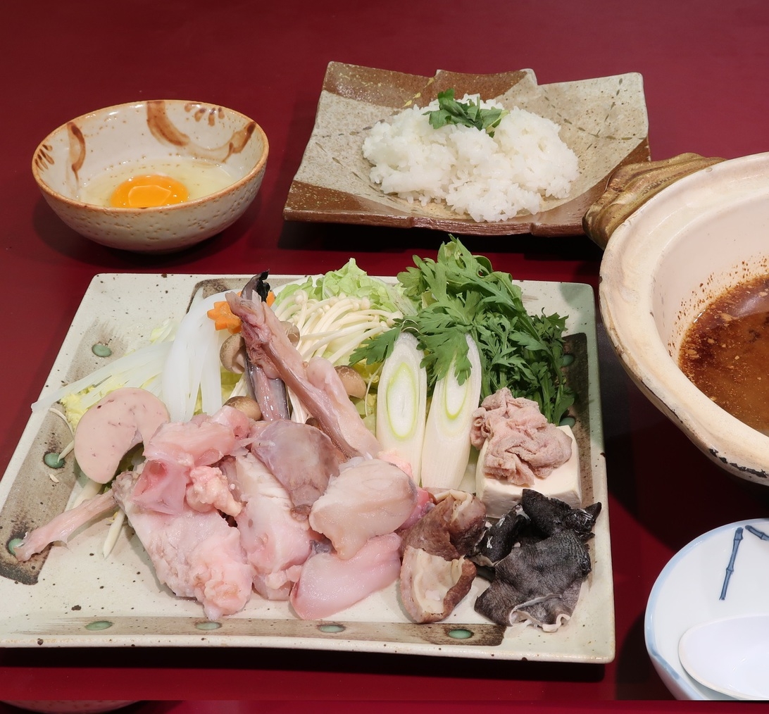 地酒3種飲み比べ＆茨城名物アンコウ鍋を味わう！