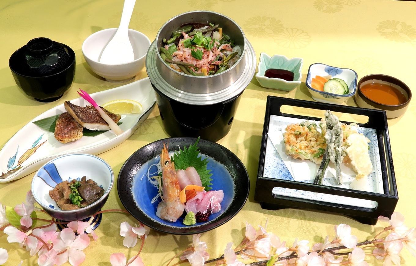 【新商品】季節限定　桜海老と旬菜の春御膳＆朝食付きプラン