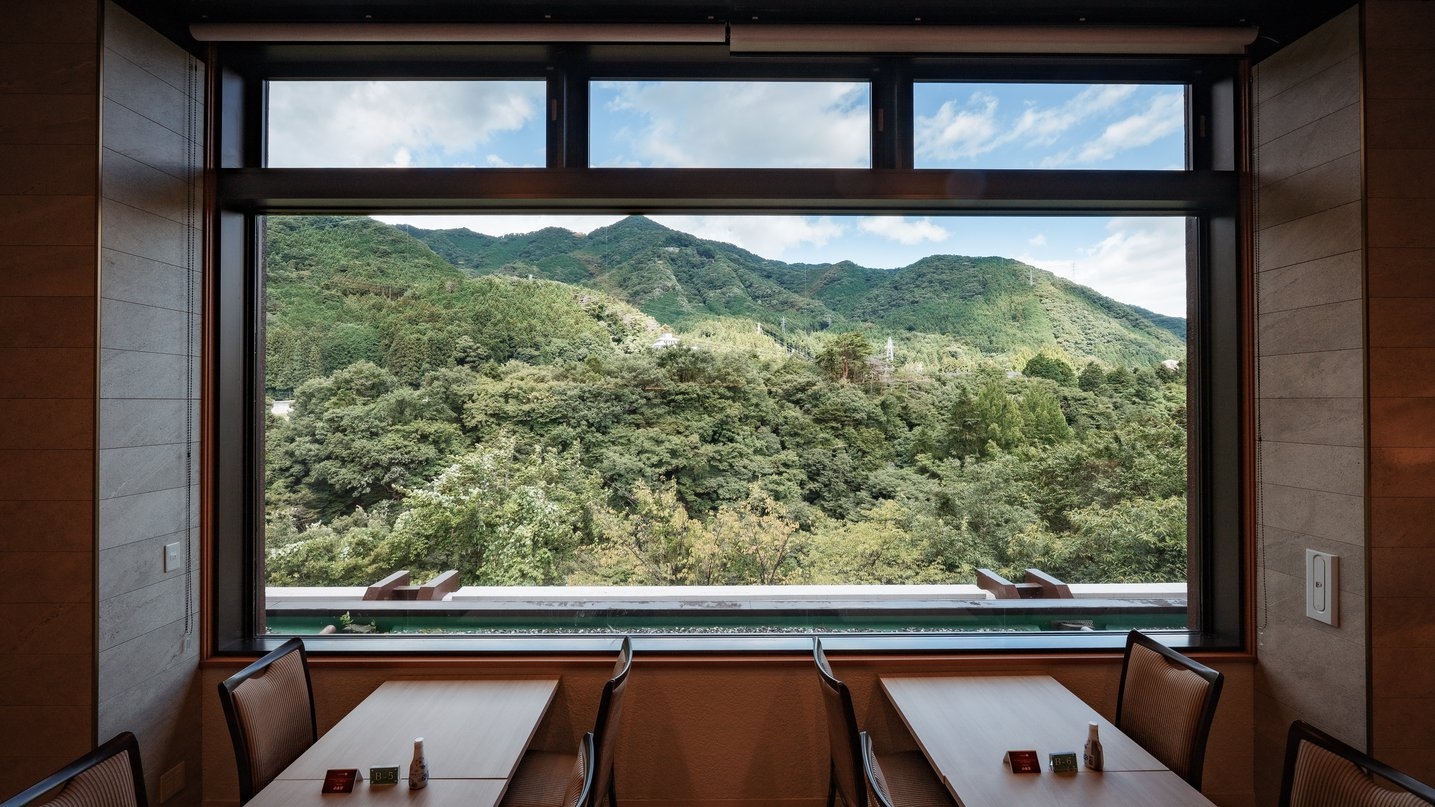 【Mikazuki CLUB9】お部屋から鬼怒川温泉の大パノラマを堪能！【露天風呂付客室】