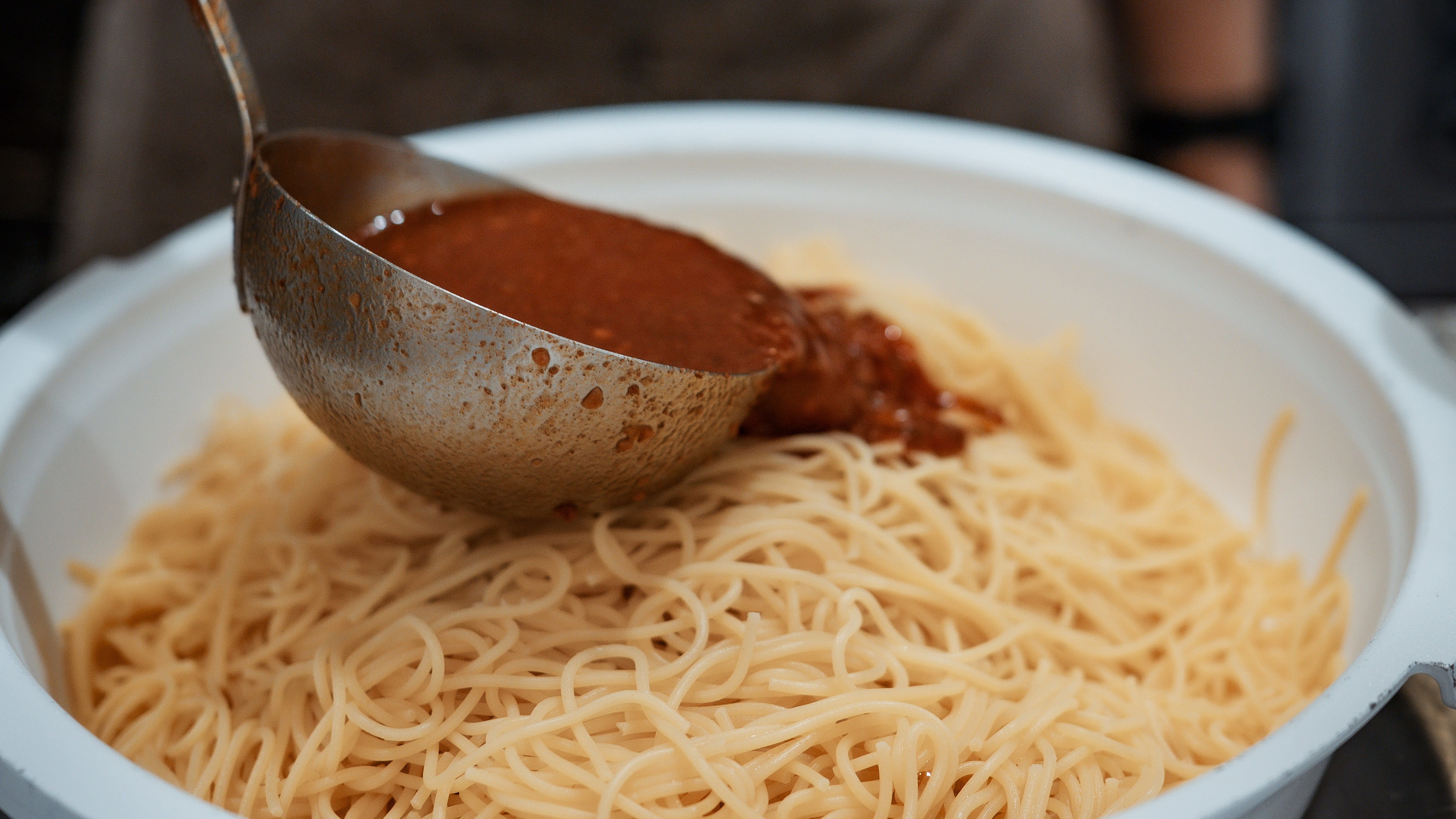 ★【夕食バイキング（一例）】ライブキッチンコーナーでは、出来立てのお料理をご提供してます