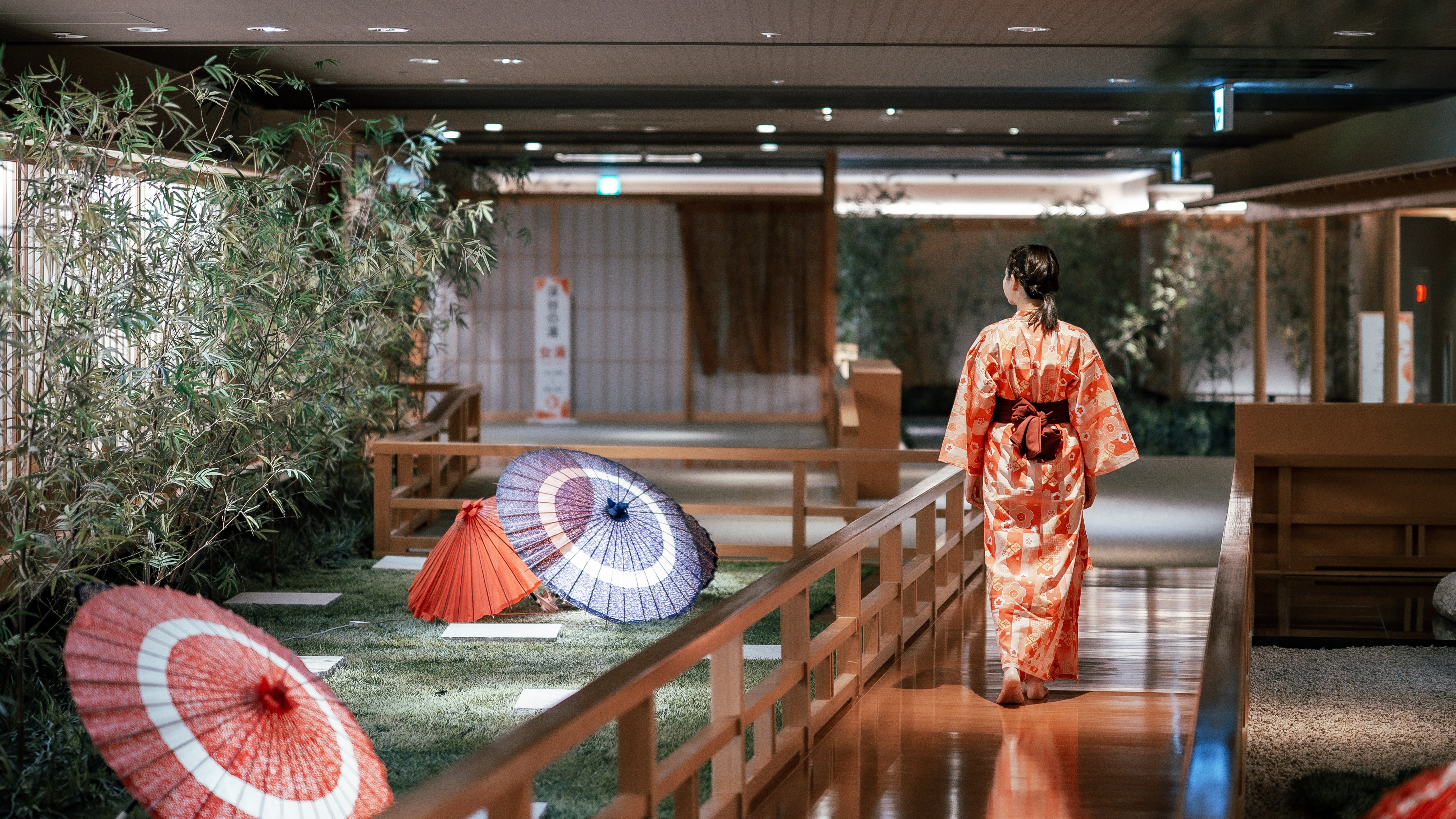 ★【庭園大回廊（一例）】和の雰囲気たっぷりの回廊を、浴衣姿でそぞろ歩き♪