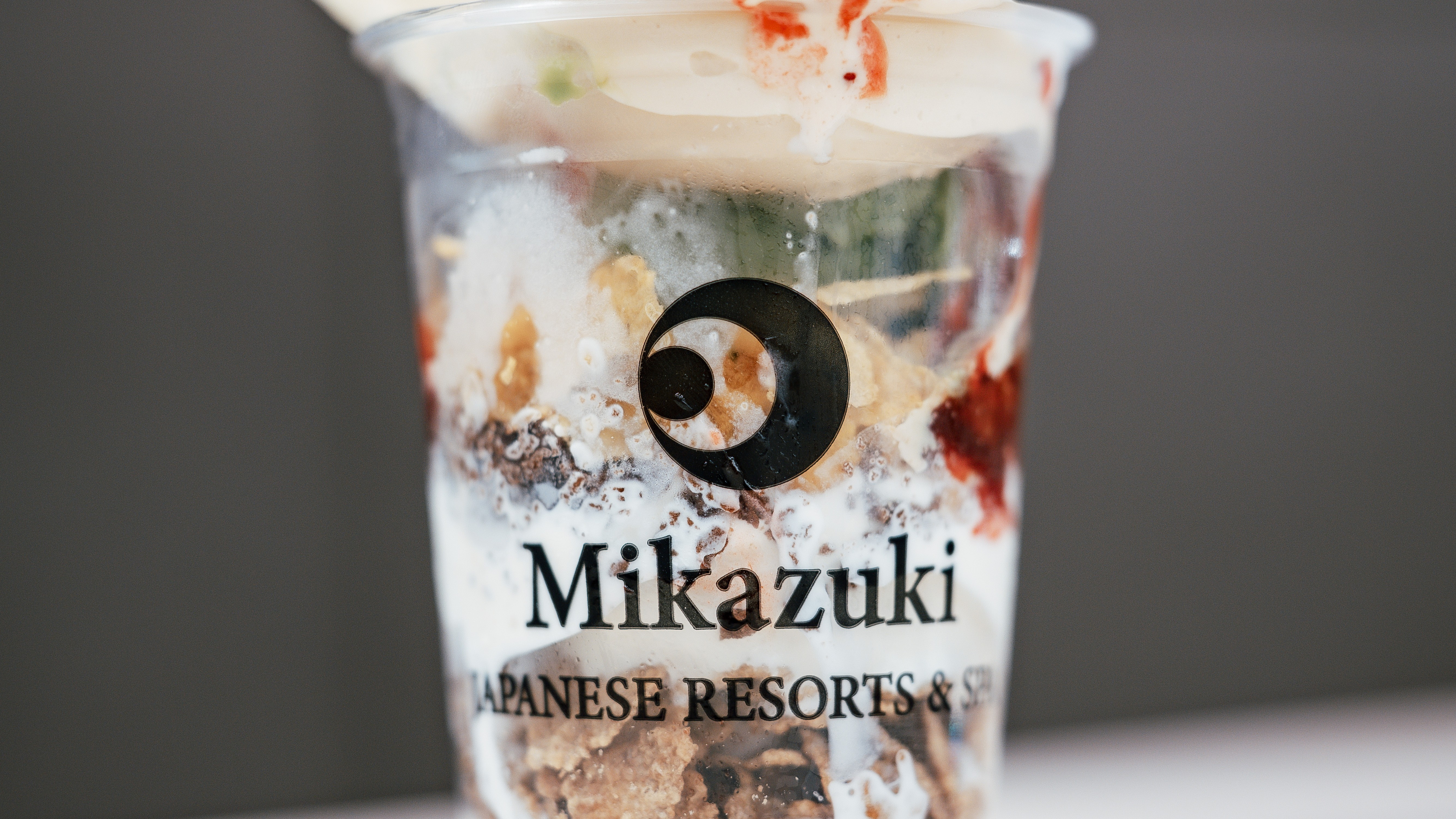 ★【夕食バイキング（一例）】自然を眺めるレストランで、みんなで楽しいお食事を♪