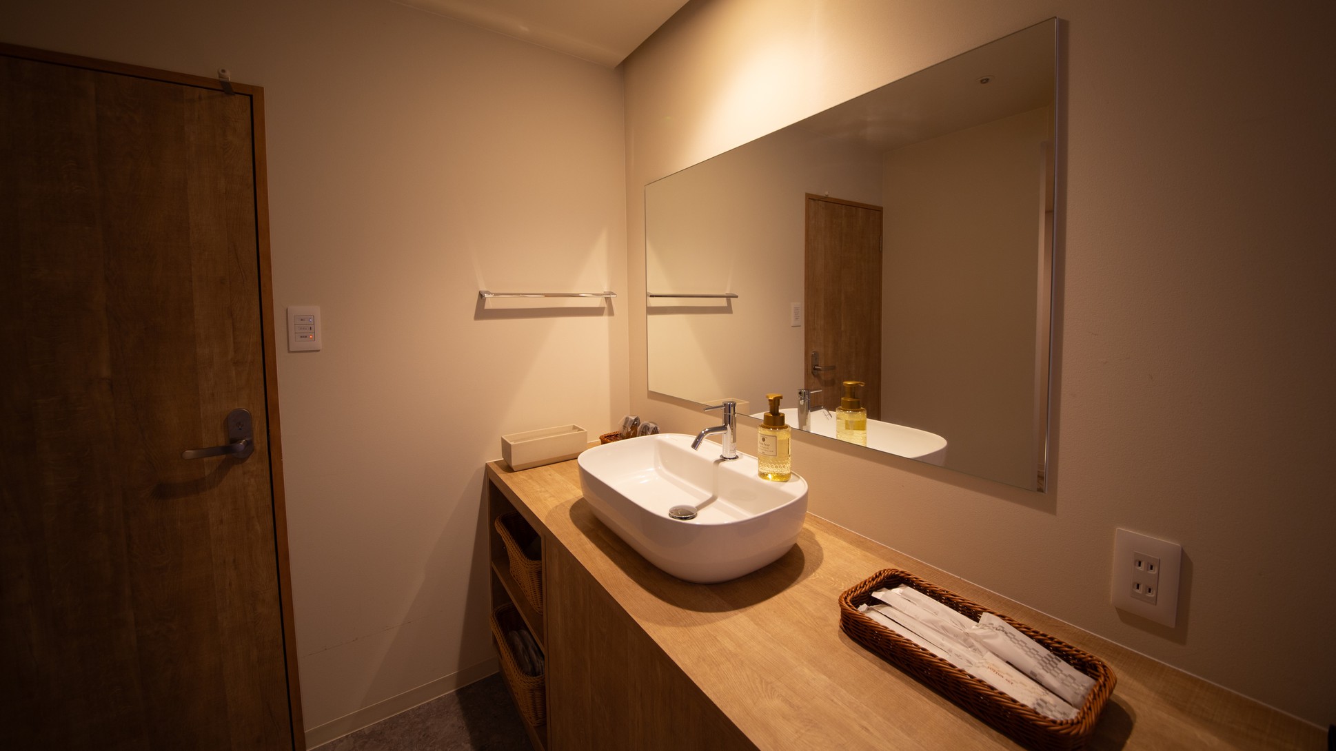 リニューアルDX洋室！