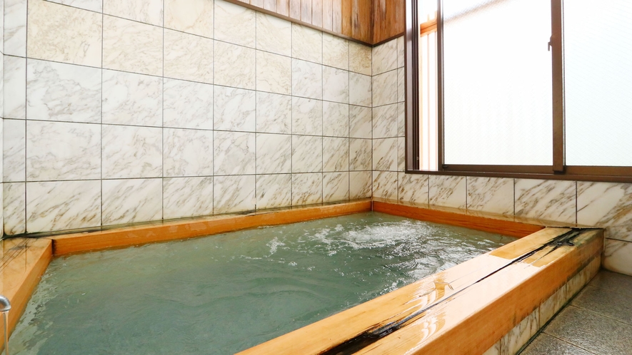 *温泉◆木曽檜を使用した浴場