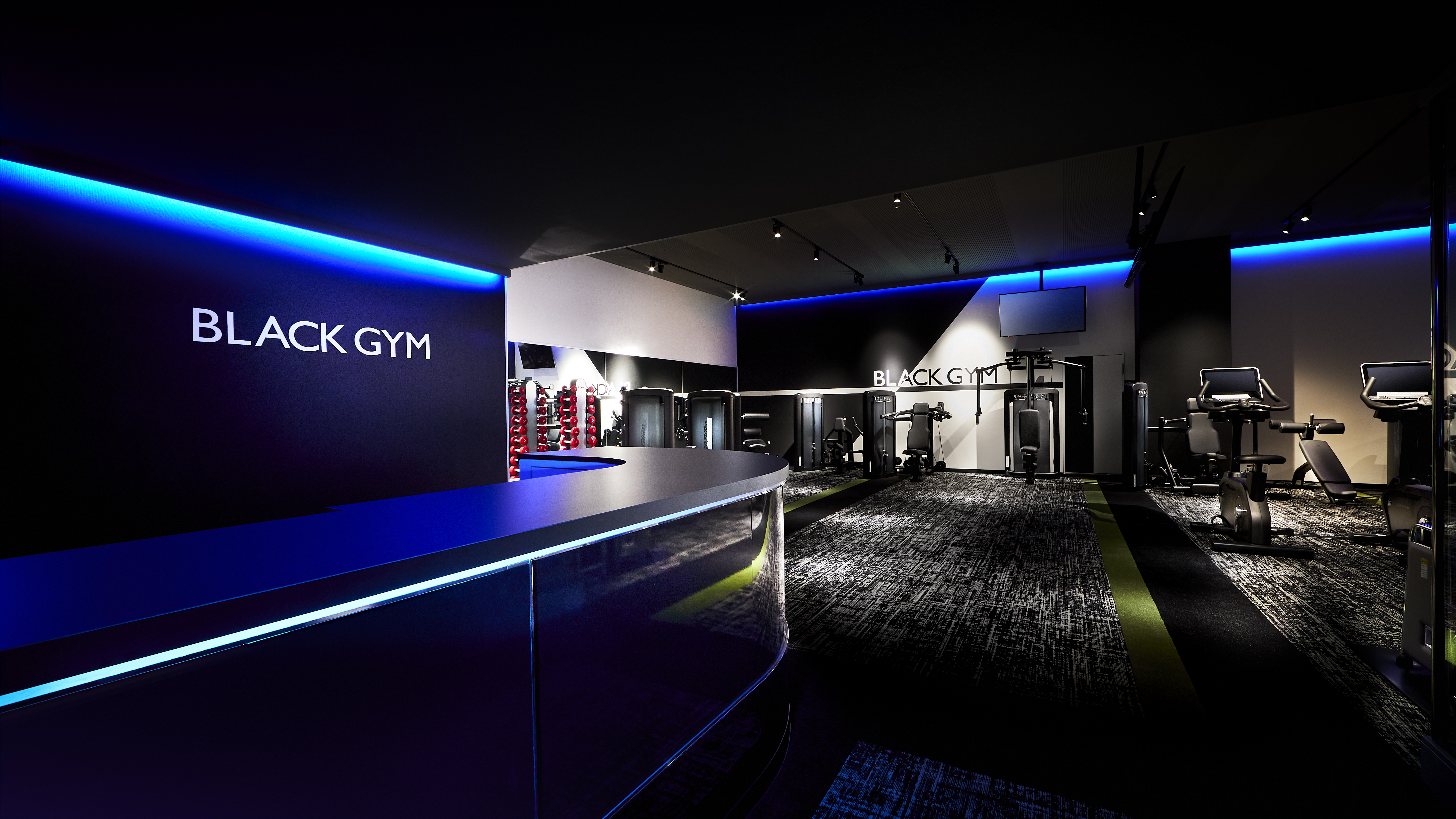 進化系ジムエリア「BLACK GYM（ブラックジム）」