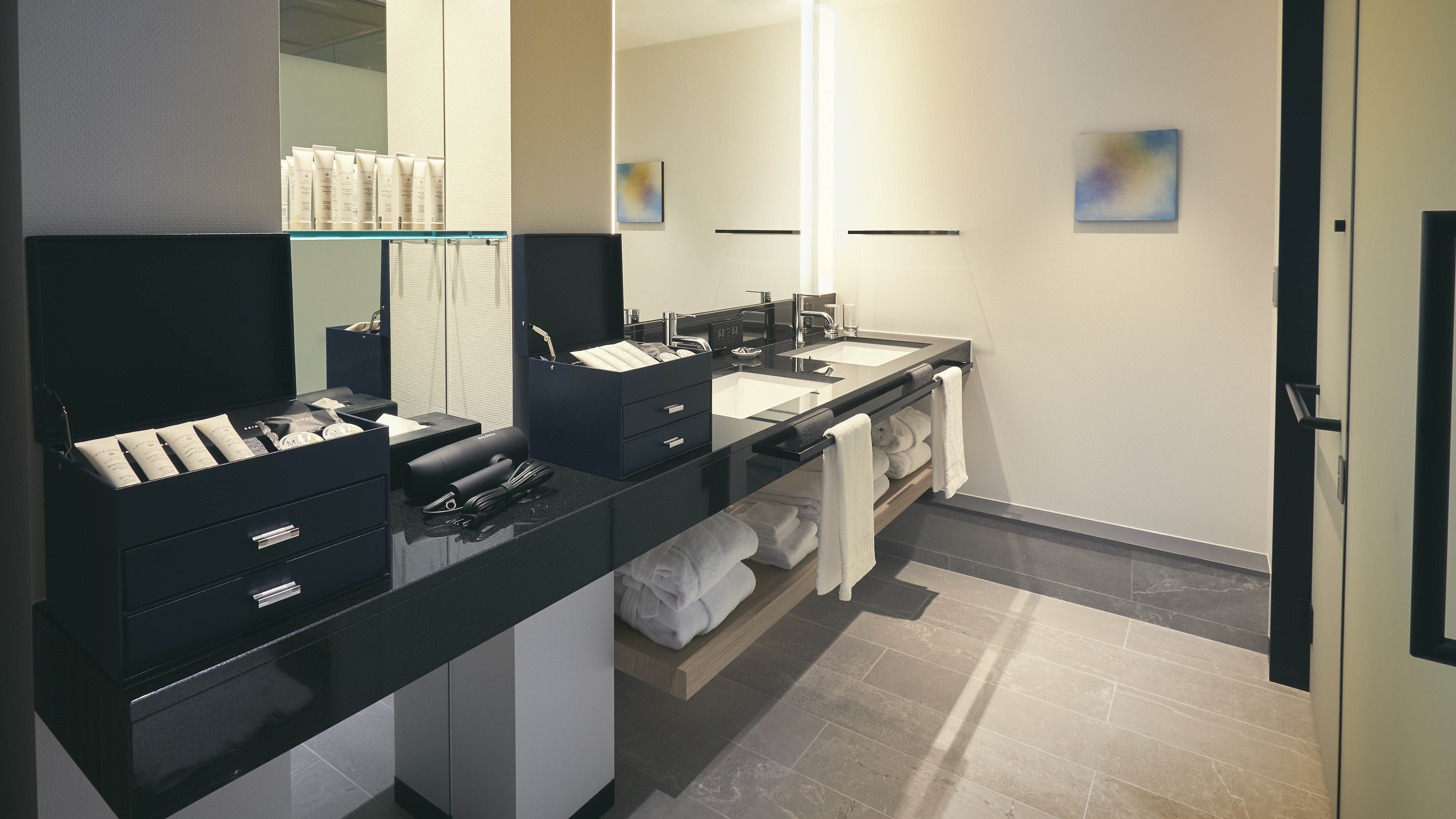 デラックス・コネクティングルーム利休（60㎡＋30㎡、タウンビュー）