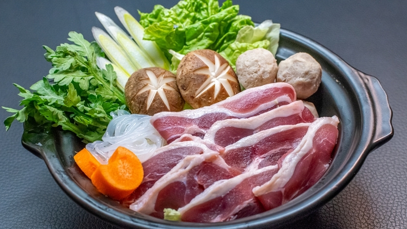 【チョイス鍋】すき焼きorしゃぶしゃぶorもつ鍋orかも鍋の選べるメイン！鍋コース