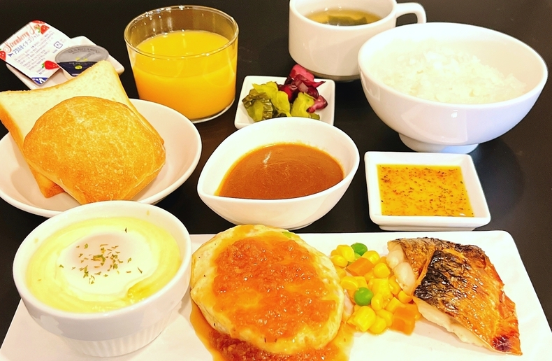 【三重県民限定】三重の住所で！お得プラン・朝食付き★Wi-Fi・ホテル正面に平面無料駐車場完備！