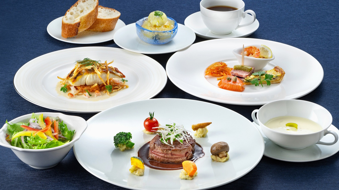 ＜直前割＞限定5室！部屋タイプおまかせでお得★創作洋食★スタンダードコース（メイン：魚料理＆肉料理）