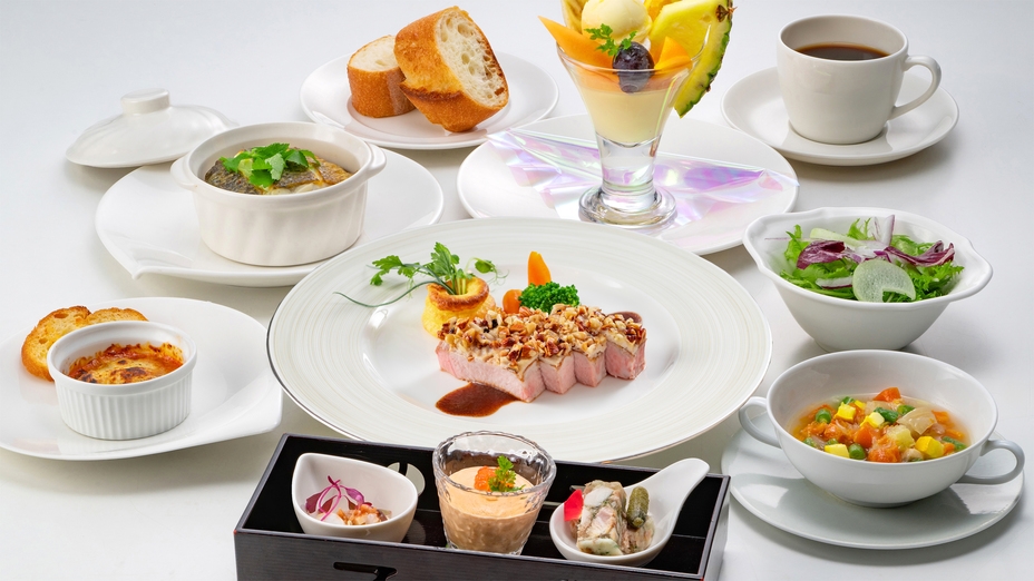【タイムセール】10％OFF＜ライトプラン＞岡山県産ピーチポークを味わう創作フレンチディナープラン