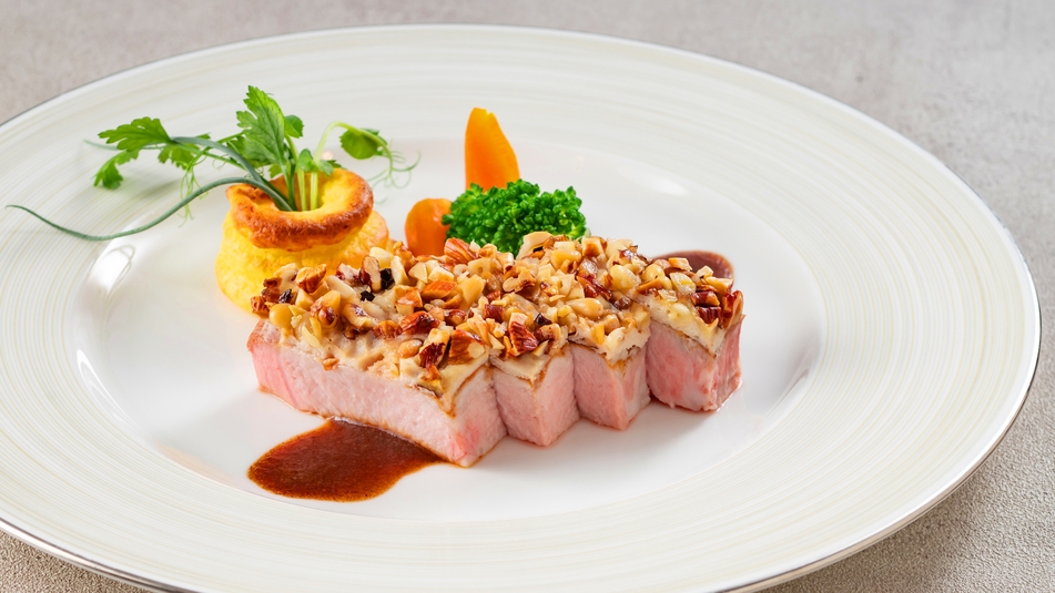 【タイムセール】10％OFF＜ライトプラン＞岡山県産ピーチポークを味わう創作フレンチディナープラン