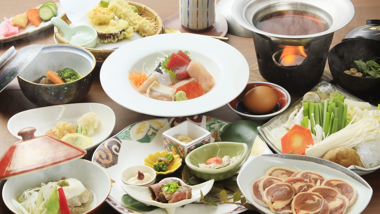 【5％OFF】【楽天スーパーSALE】＜ほろほろ会席＞主菜は鳥すき焼き！栄養満点ほろほろ鳥堪能