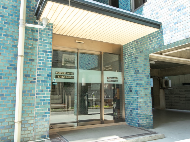ビジネスホテル新川 外観