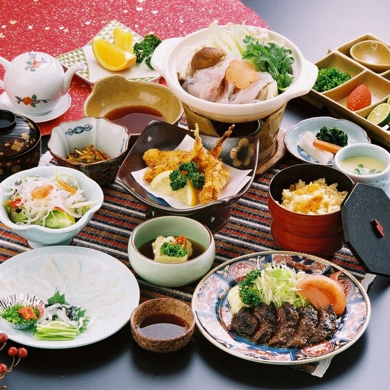 One night stay, two meals, "three kinds of food" dinner (image)