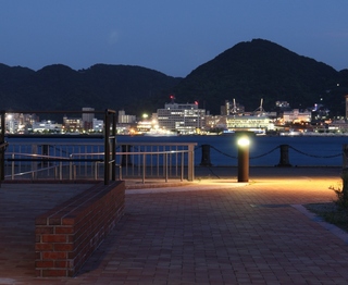 対岸 門司港の夕景
