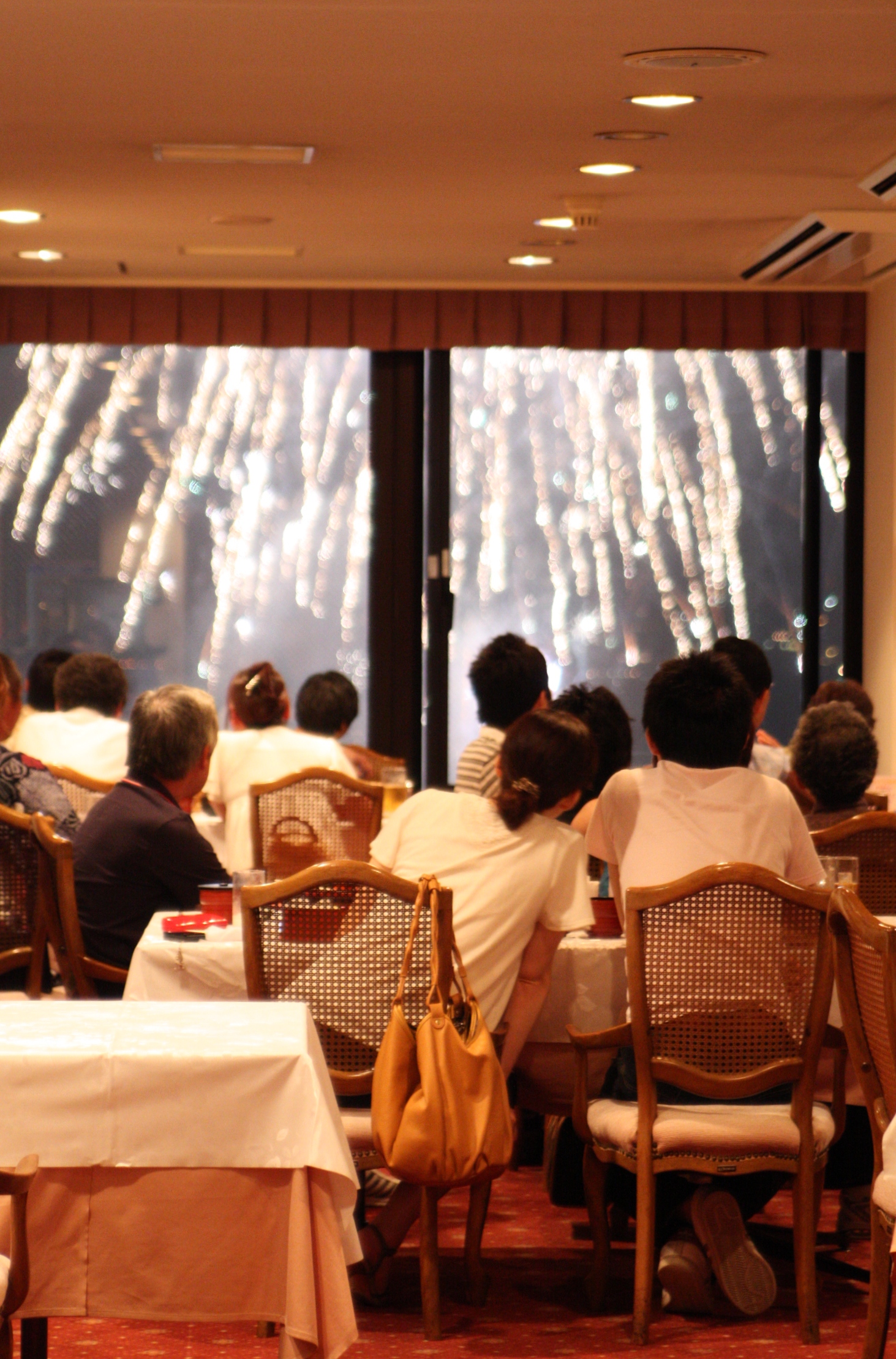 サン・スーシからの海峡花火大会