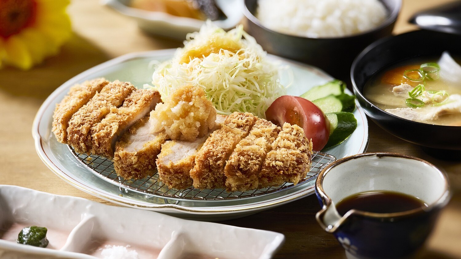 【パークグルメ】花の家「西海ポークのおろし豚カツ膳」7/18～9/15