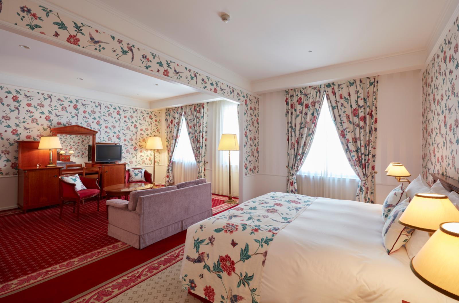 【客室一例】デラックスデザイナールーム ワイドダブル