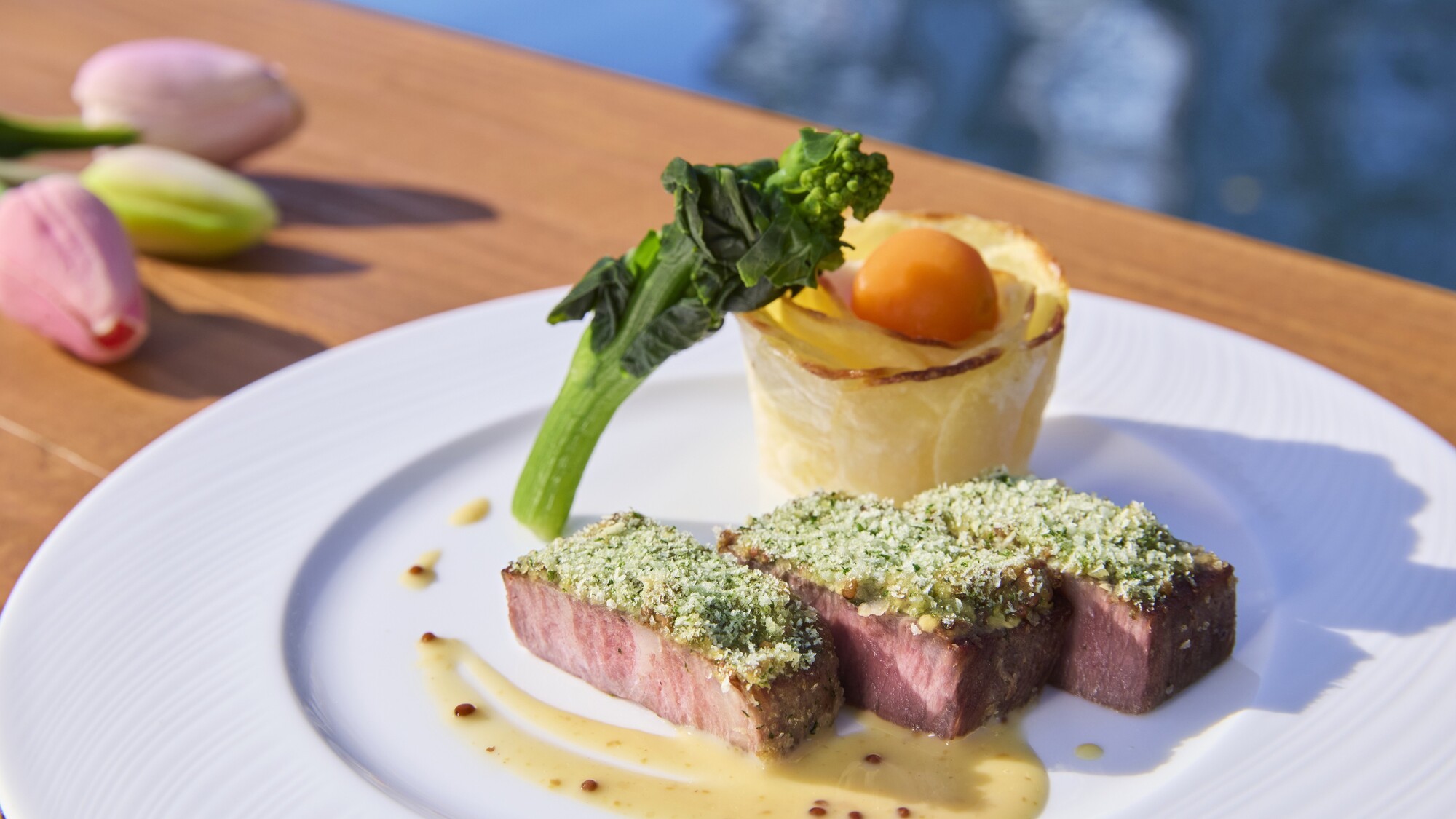 【テイストオブ九州】宮﨑和牛の香草パン粉焼き