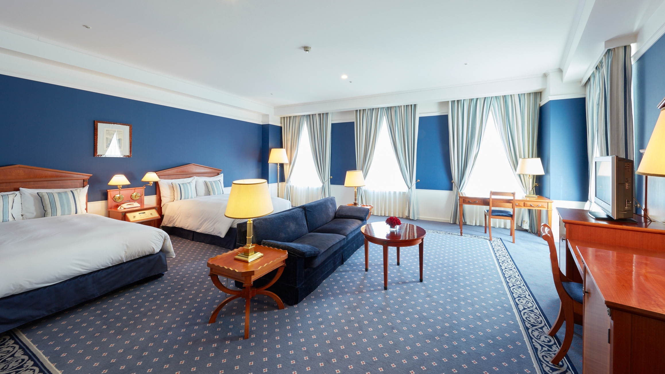 【客室一例】デラックスデザイナールーム コーナーツイン（2階）