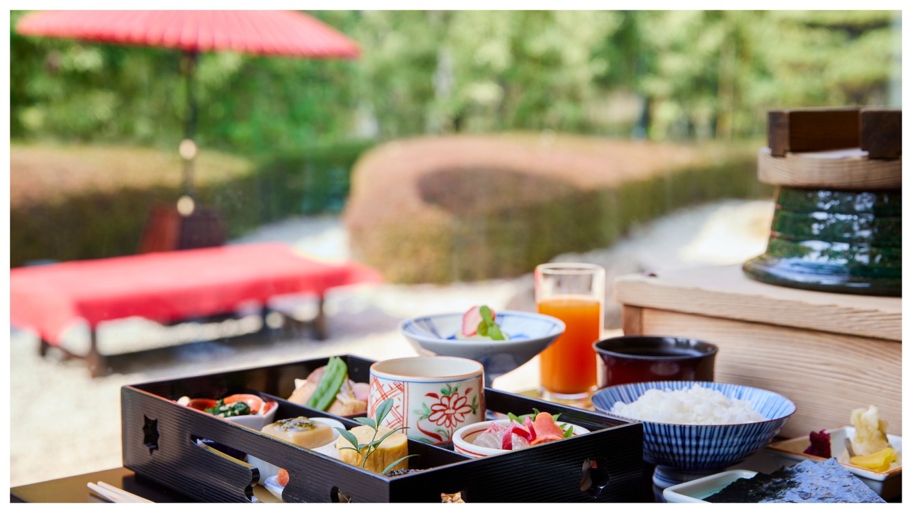 【注ぎたてのビールを飲みながら・・・】サマーナイト花火 お部屋から花火満喫プラン（朝食付き）