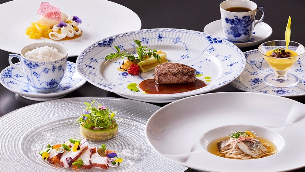 【7・8月平日限定】レストラン「デアドミラル」Noblesseディナー付きサマーステイ（2食付き）