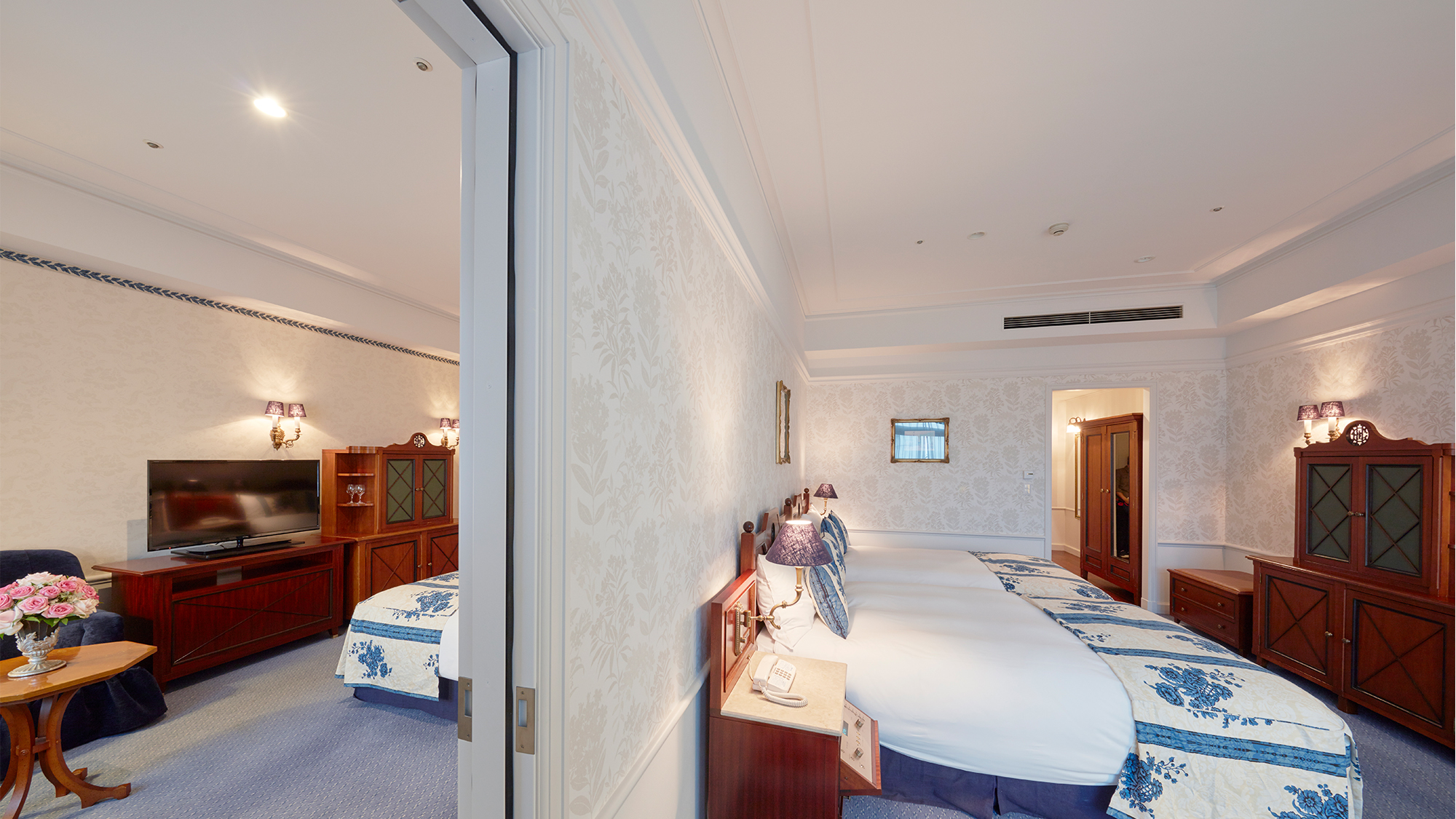 コネクティングルーム