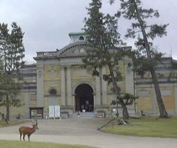 奈良国立博物館