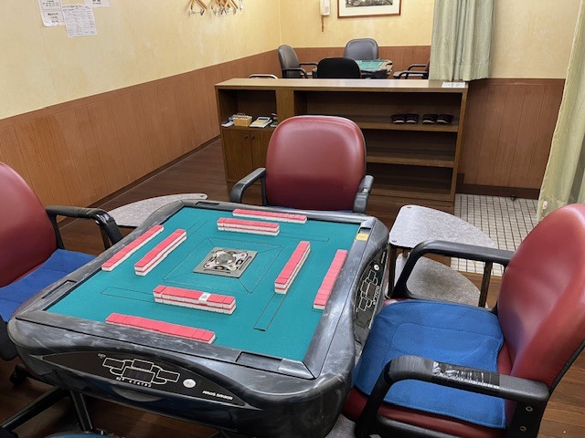 【麻雀パック】全自動麻雀卓が滞在中使い放題！(朝食付)　和室Wi-Fi完備