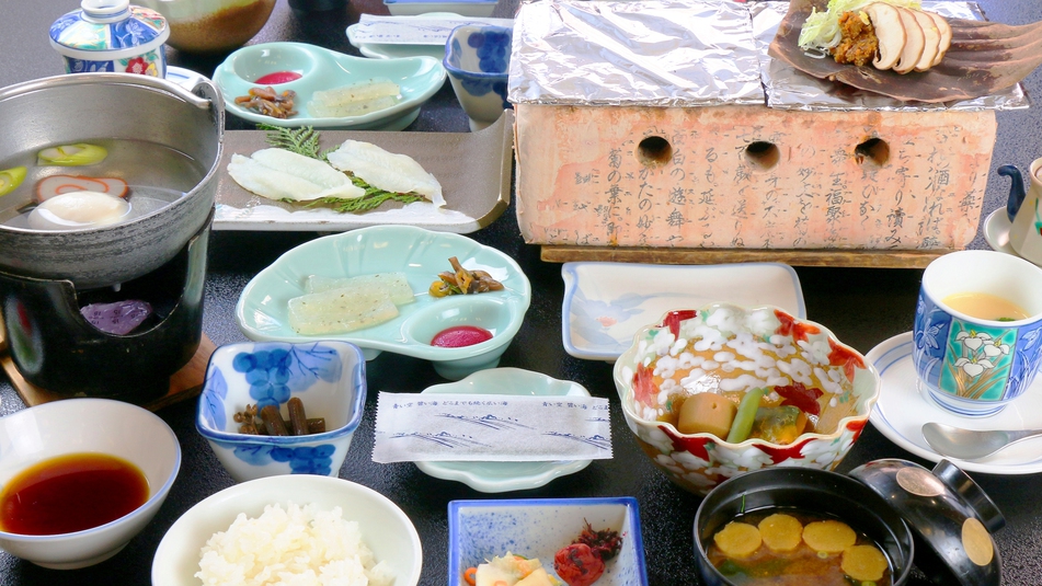 【1泊朝食付】夕食時間を気にせずかけ流し温泉を満喫☆飛騨のおいしい朝ごはんつき。次は夕食も食べてね♪