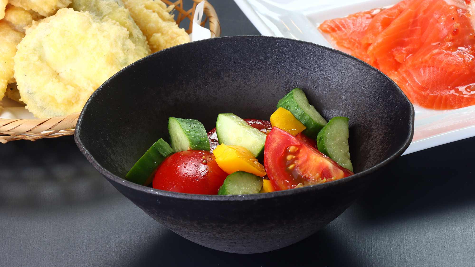【夕食】戸隠産トマトのマリネ