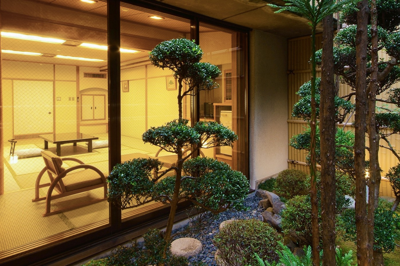 露天風呂付き和室 庭