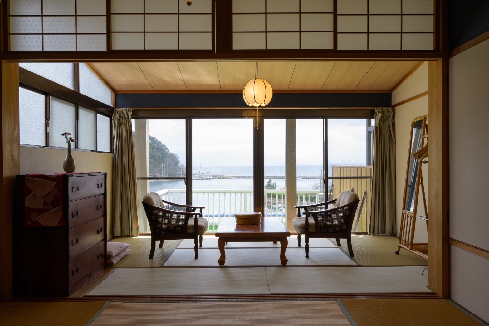 本館海側テラス付き部屋