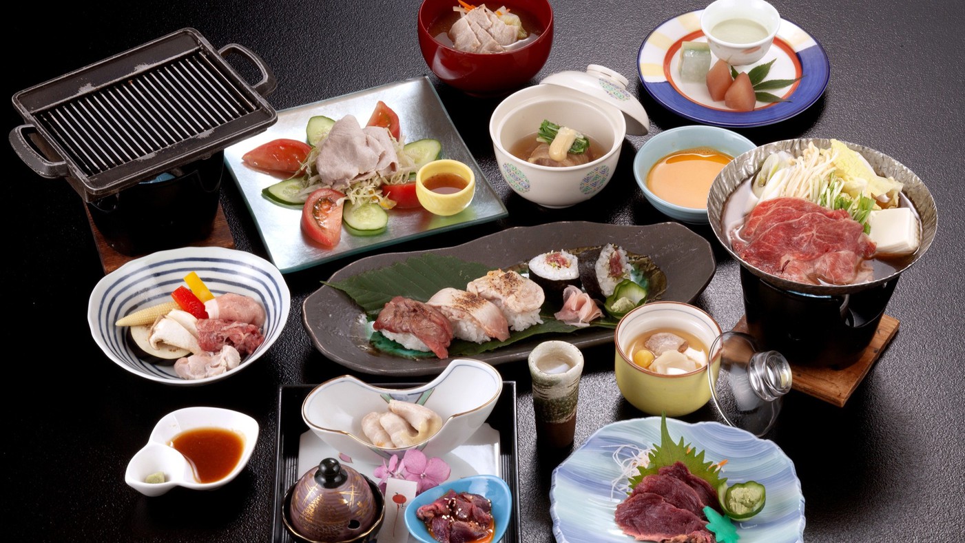 【地産地消】飛騨牛・飛騨豚・飛騨地鶏の食べ比べ会席☆地元てんこ盛りブランド肉をご堪能できます＝☆