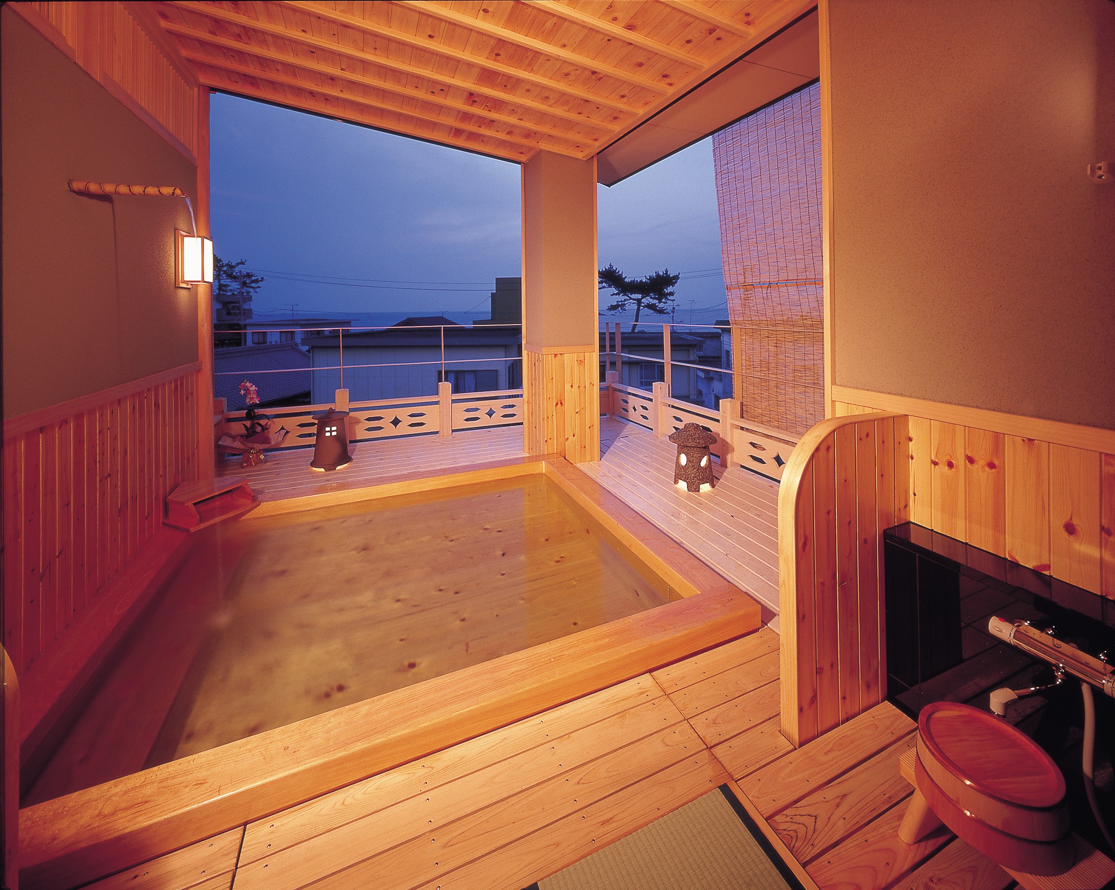 男性専用　展望露天風呂　海風　