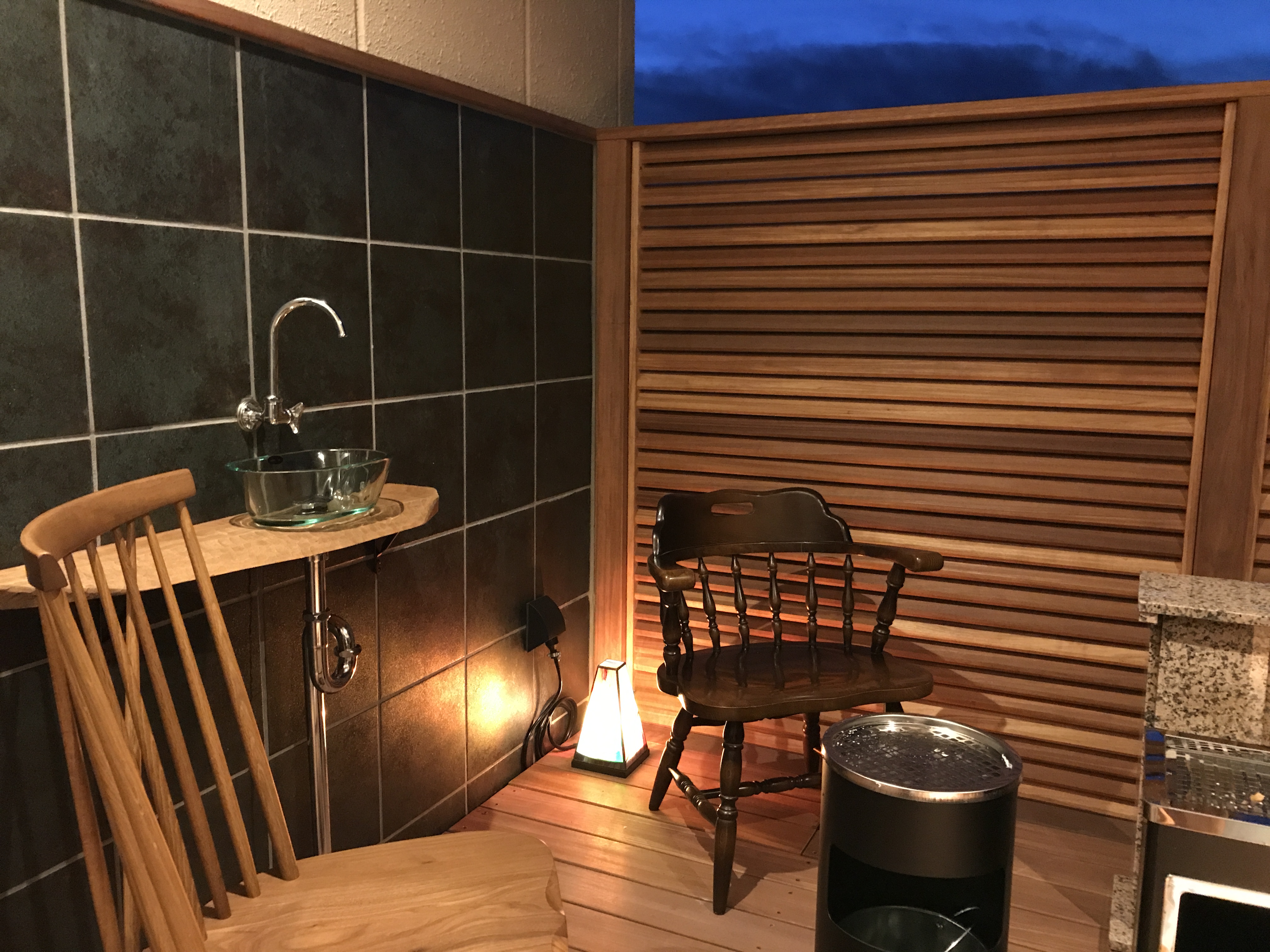 三階喫煙コーナー