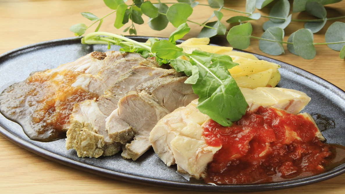 【メイングリル＆ハーフビュッフェ▼】北軽井沢の空気を心呼吸／ご夕食は控えめに気軽な北軽井沢旅／2食付