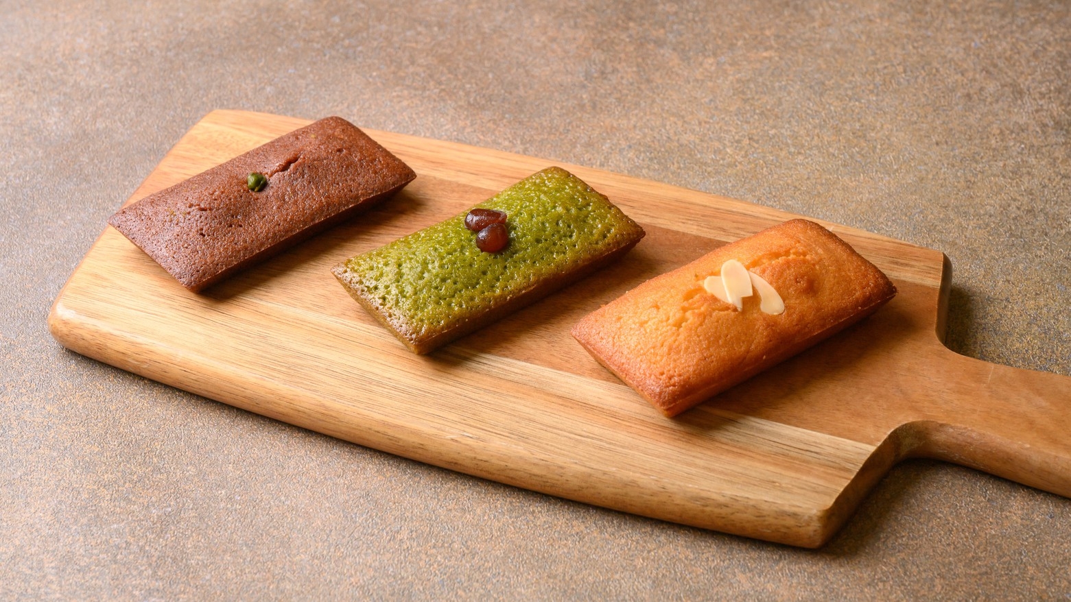 【開業25周年記念◆ポイント5倍】Gresieのフィナンシェ3種セット付◆朝食ビュッフェ付◆◆