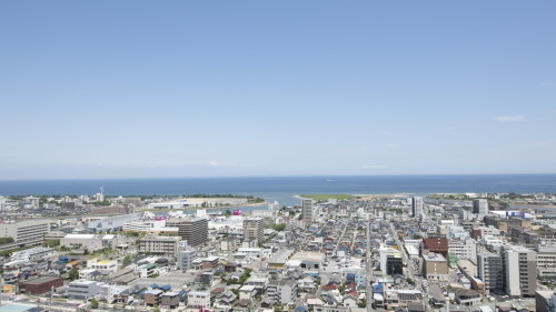 【2連泊割引◆素泊まり】地球にやさしいエコステイ◆津駅東口隣接◆全室13階以上の高層階◆◆