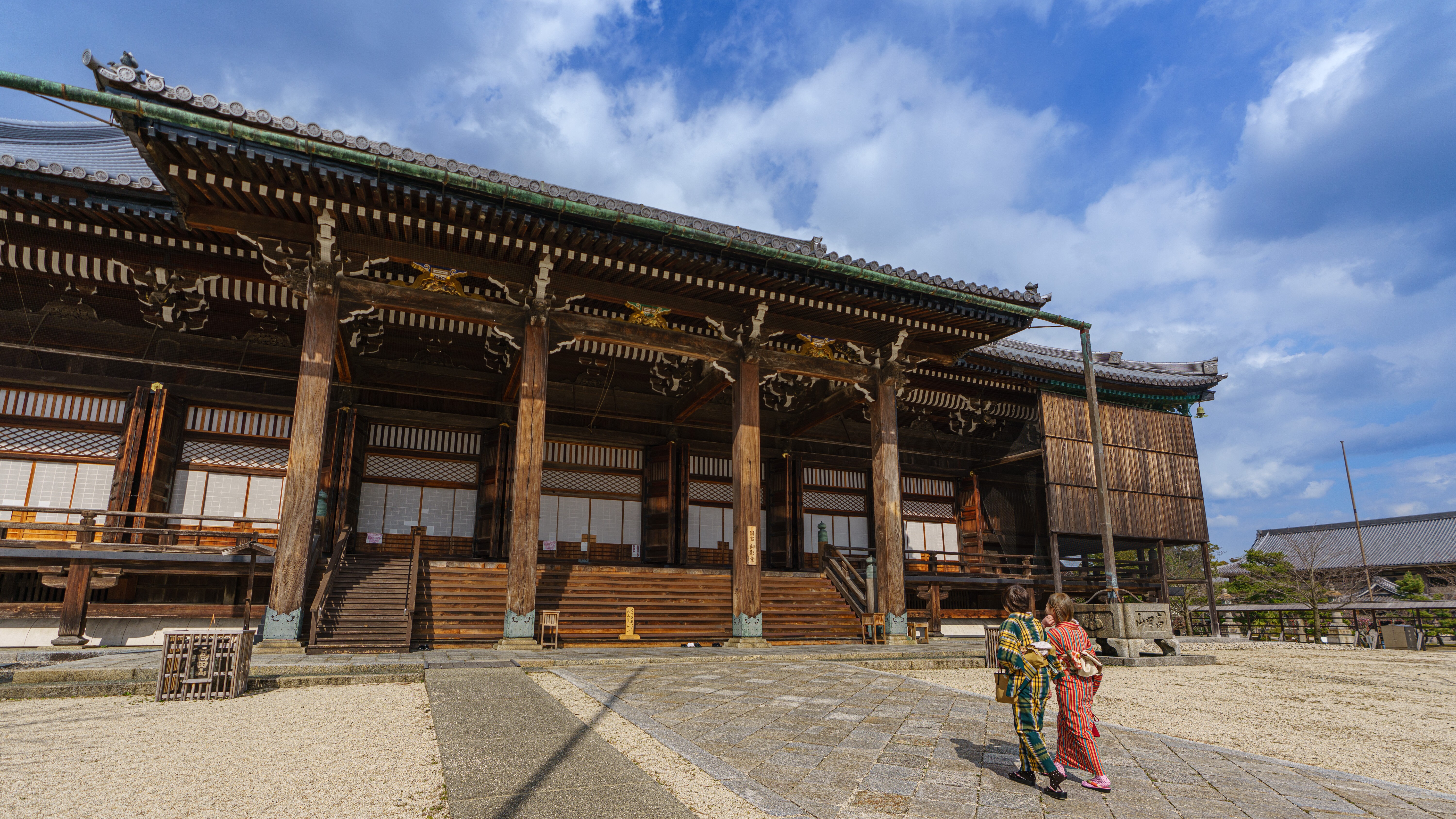 高田本山 専修寺　提供：三重フォトギャラリー