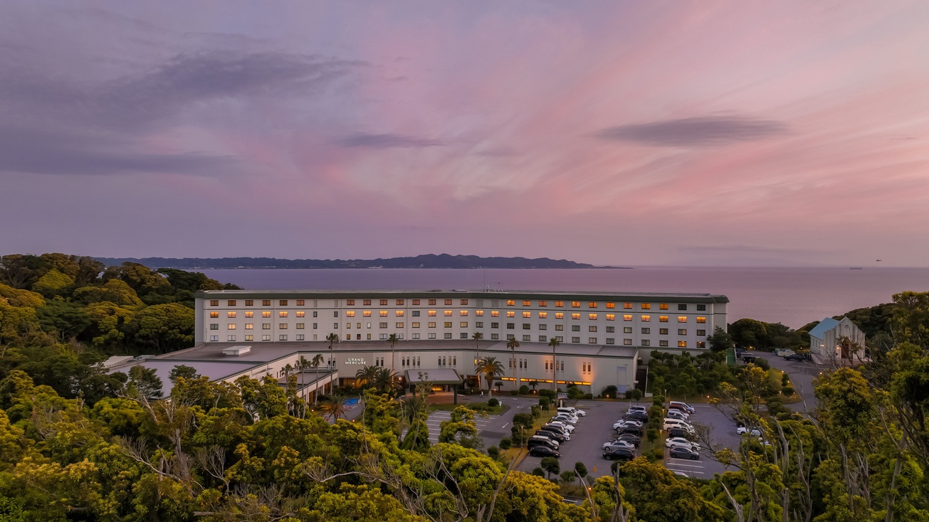 ■【連泊プラン】海と自然に囲まれたリゾートホテル＜朝食付/ラウンジ付＞