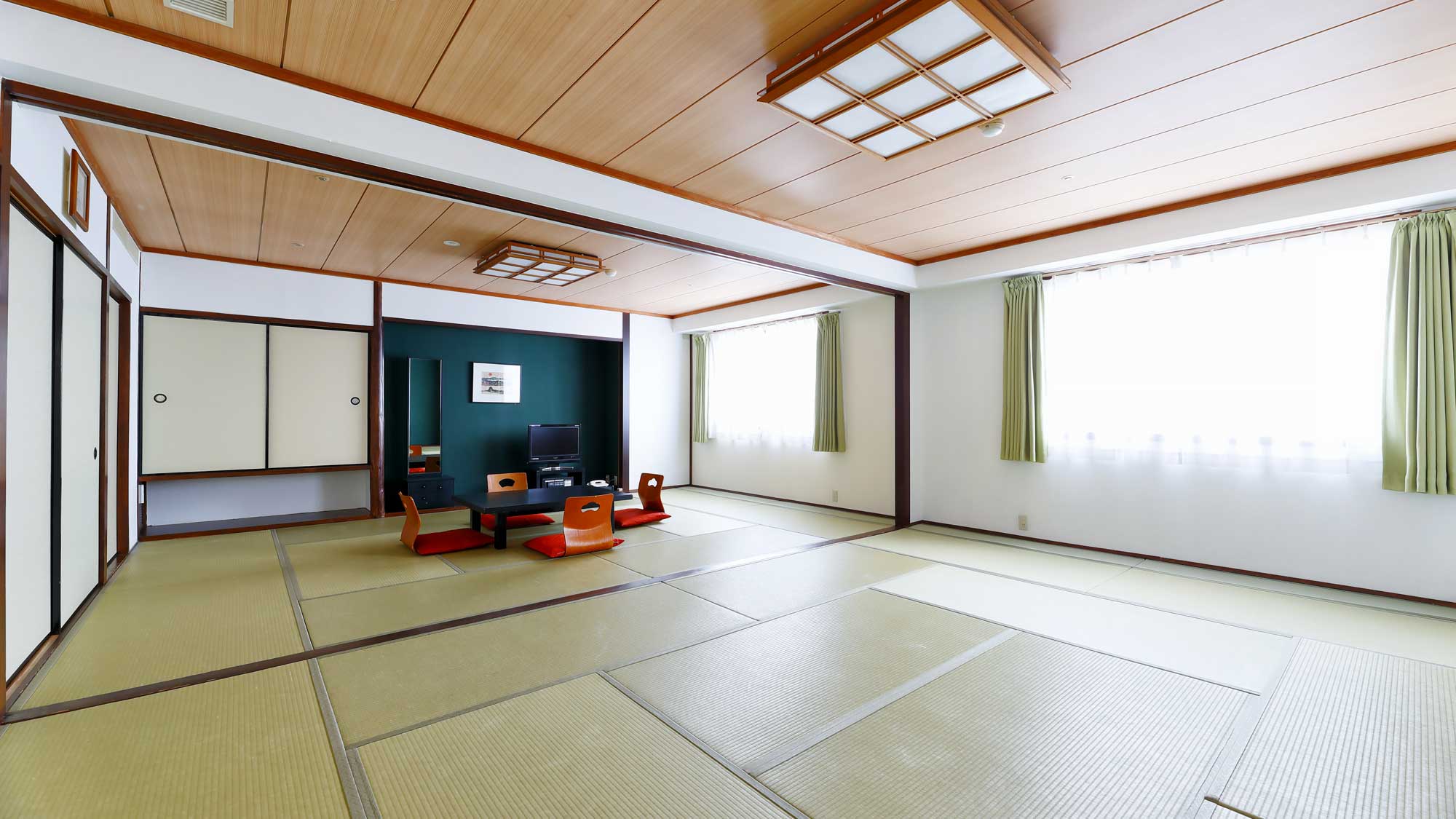 大部屋和室24畳