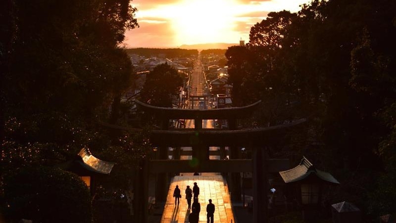 【光の道×開運旅】宮地嶽神社参拝｜オリジナル御朱印＆開運スイーツ付き／オールインクルーシブ夕朝食付き
