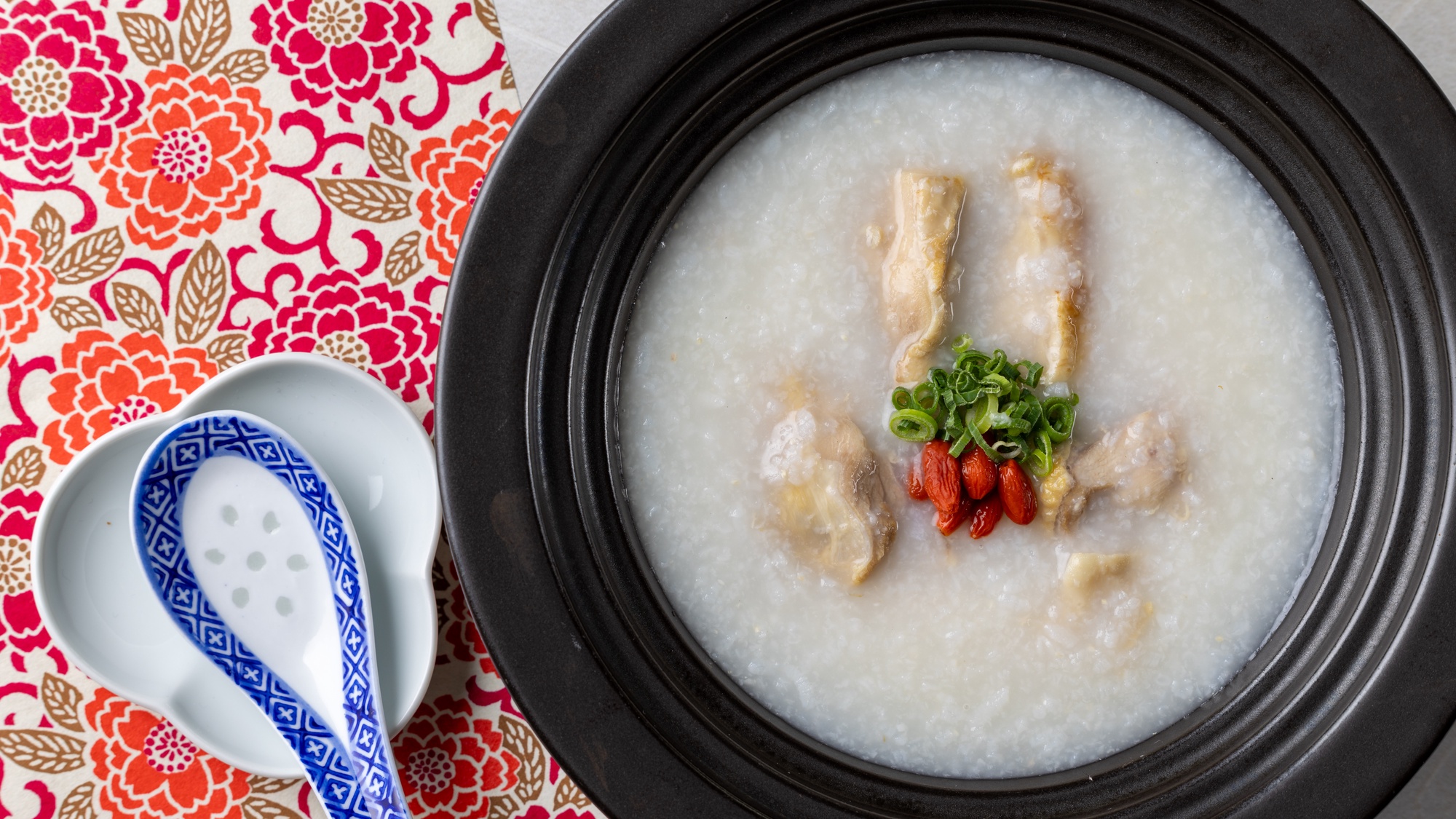 ローカルメニュー・むなかた鶏の中華粥