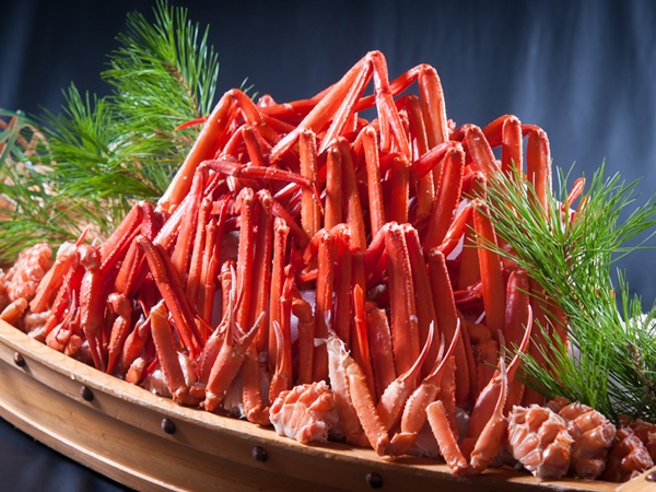 【紅ズワイガニ食べ放題付】冬の味覚を満喫！富山砺波オールインクルーシブプラン