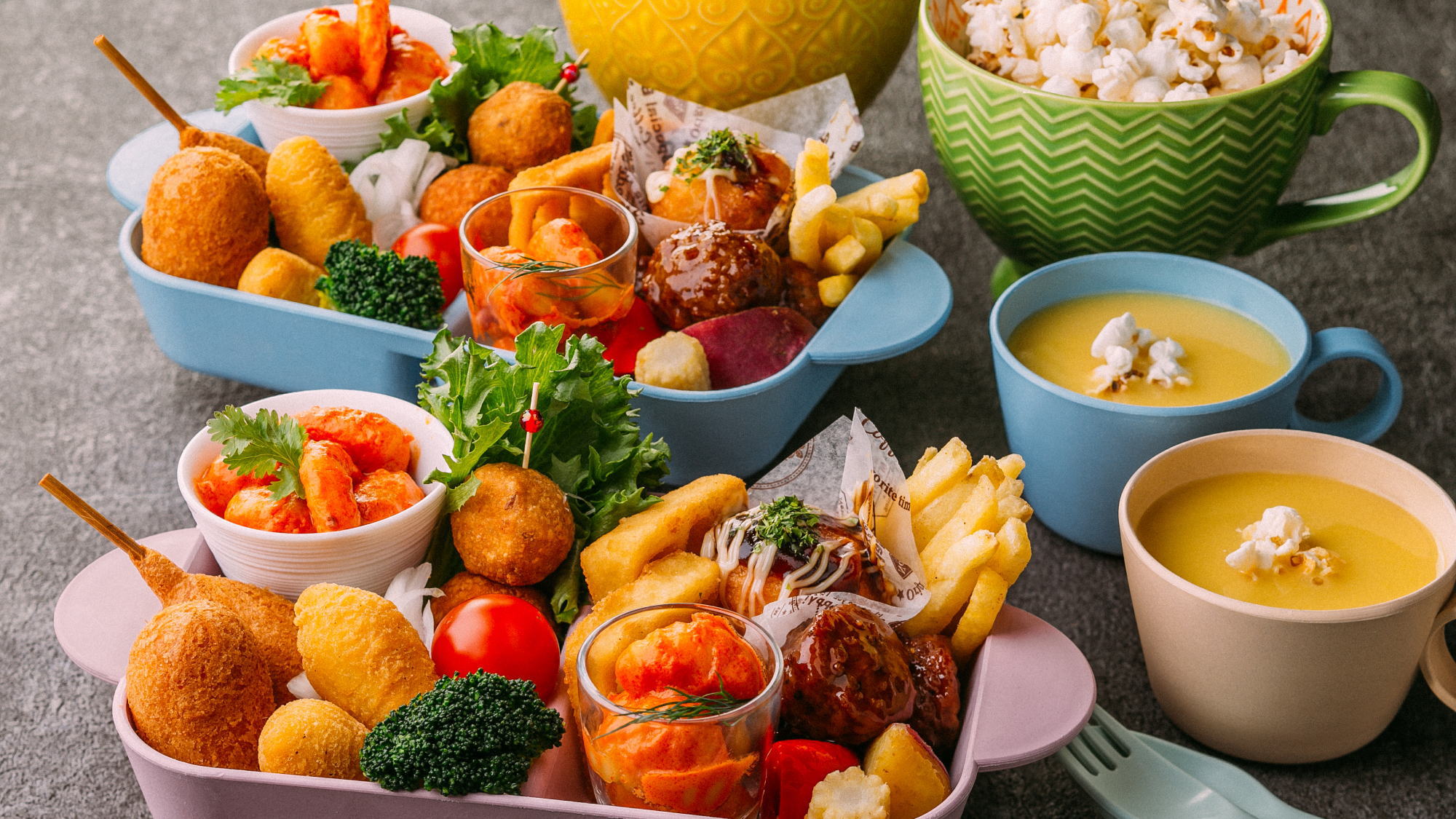 ＜5/18～10/31 Dinner Buffet＞ボップコーン入りコーンスープ※イメージ