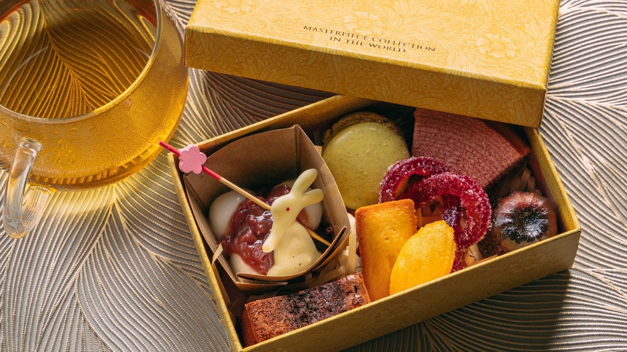 【開運女子旅】開運スイーツ玉手箱＆アメニティ＆高層階客室・夕朝食付オールインクルーシブ