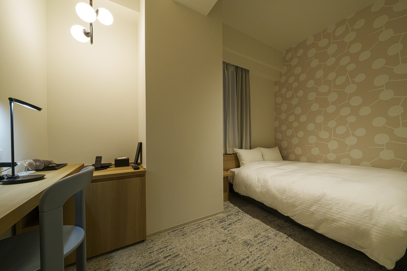 2階セミダブル【禁煙】シャワーブース