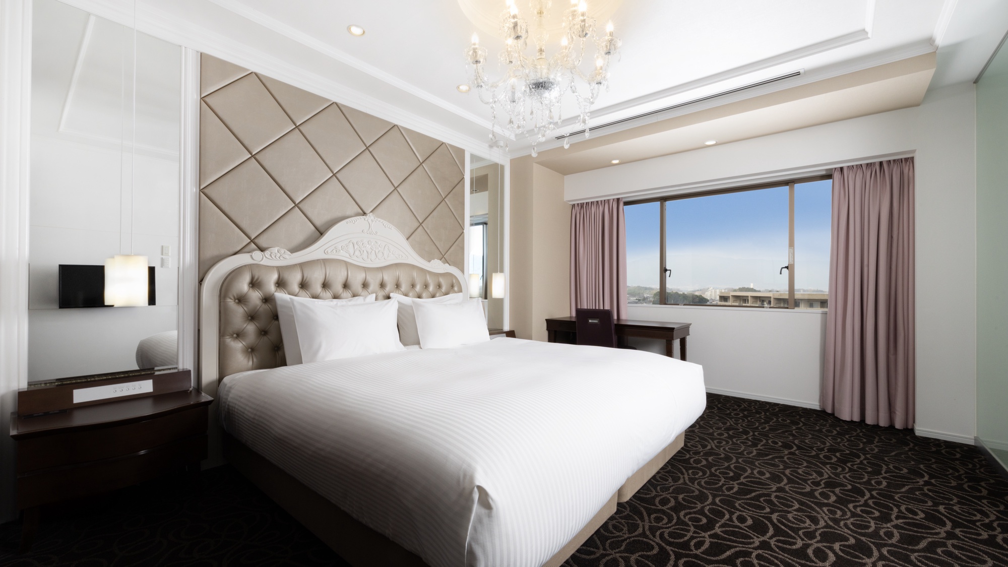 スタンダードジュニアスイートキング