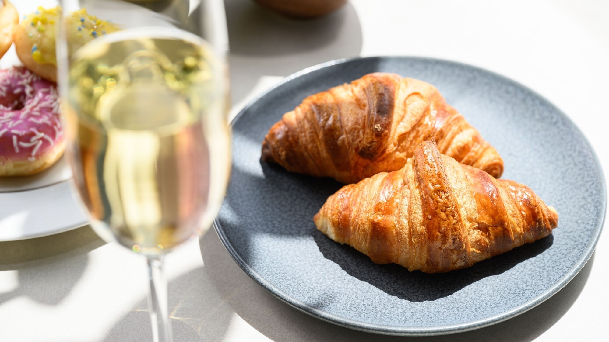 【大人のプレミアム体験】『歴史に憩う橿原市博物館』土器に触れ、橿原の歴史に触れる＜朝食・ラウンジ付＞